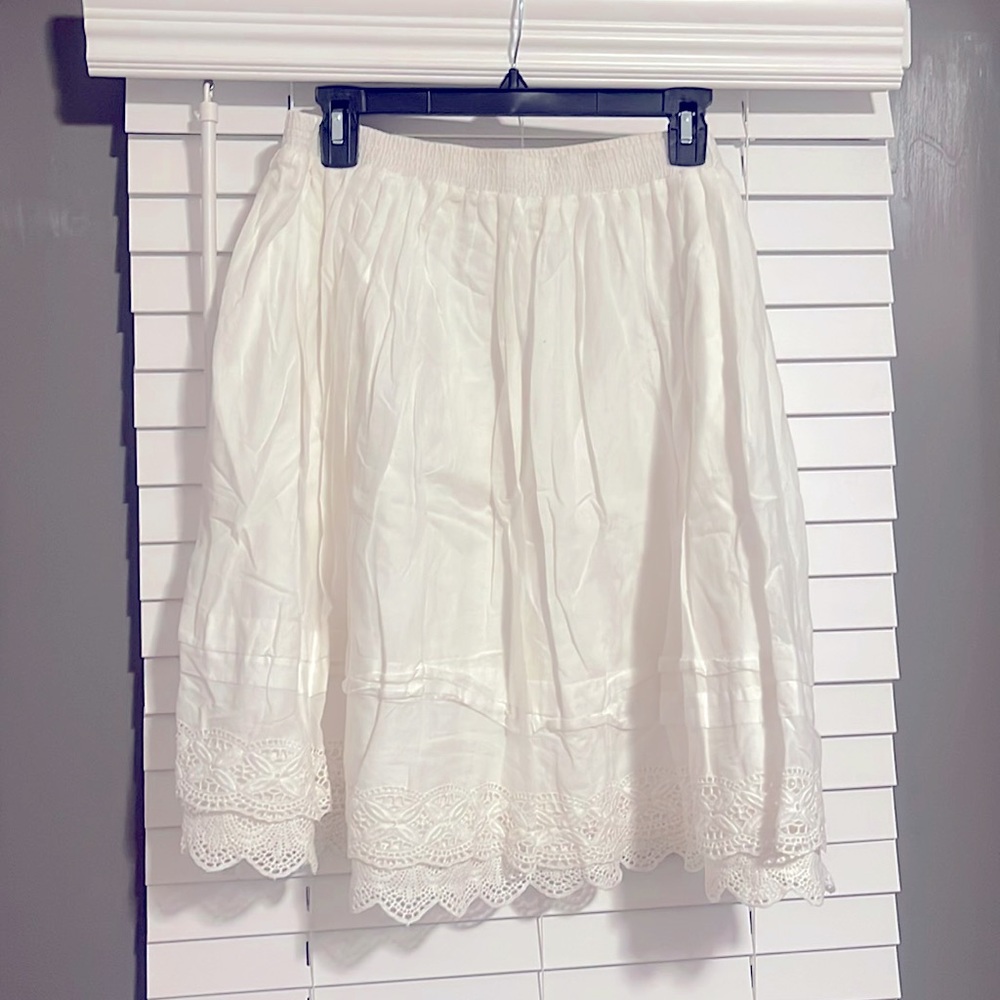 GAP skirt